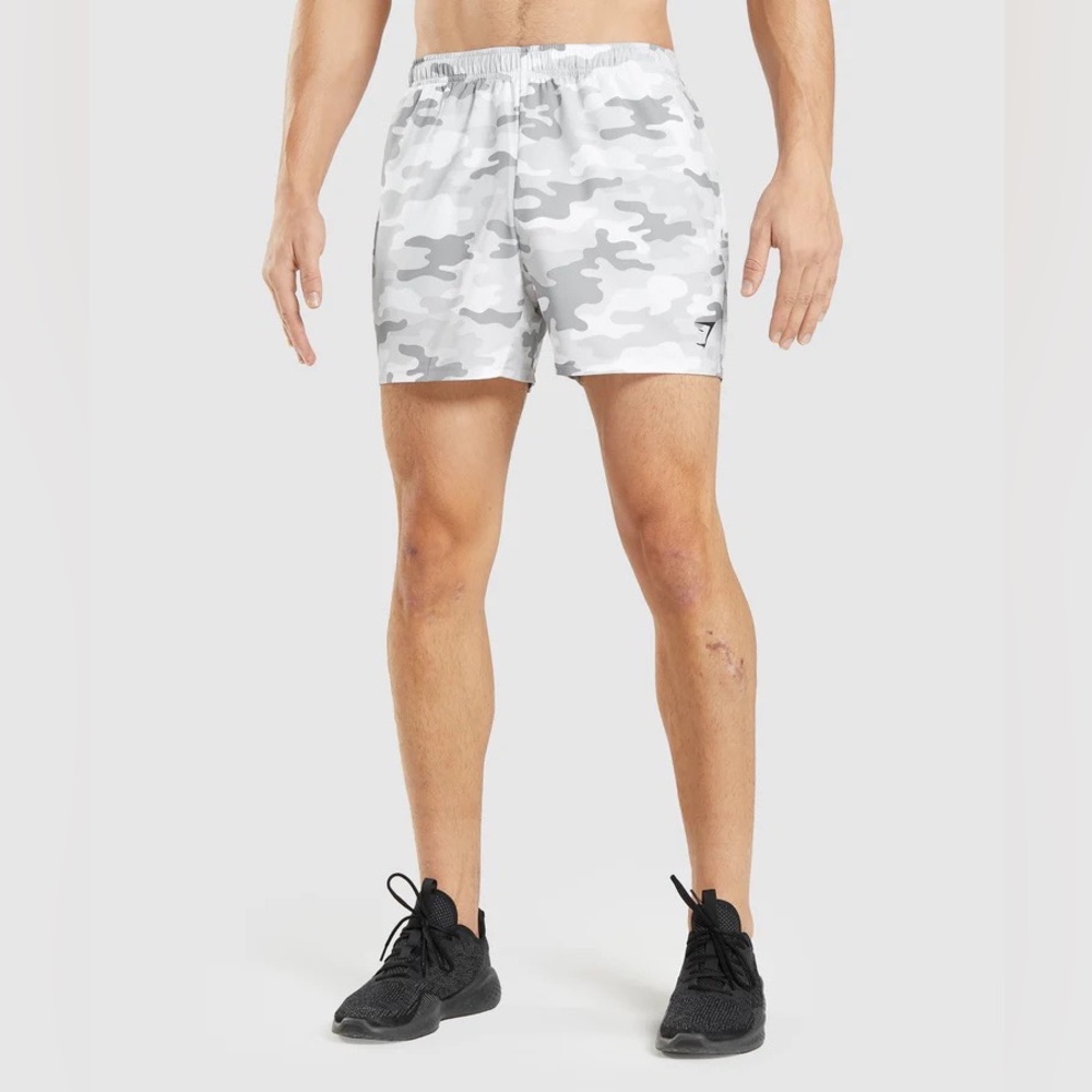 Gym shark 5” shorts